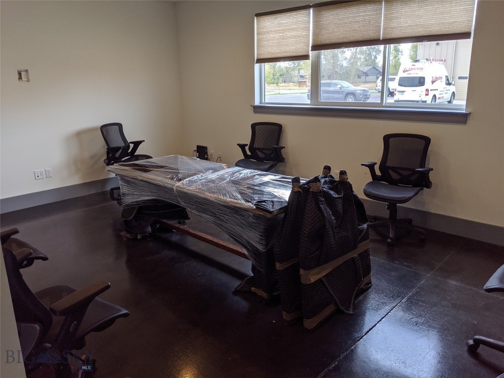 Countryside Estates - Commercial Lease