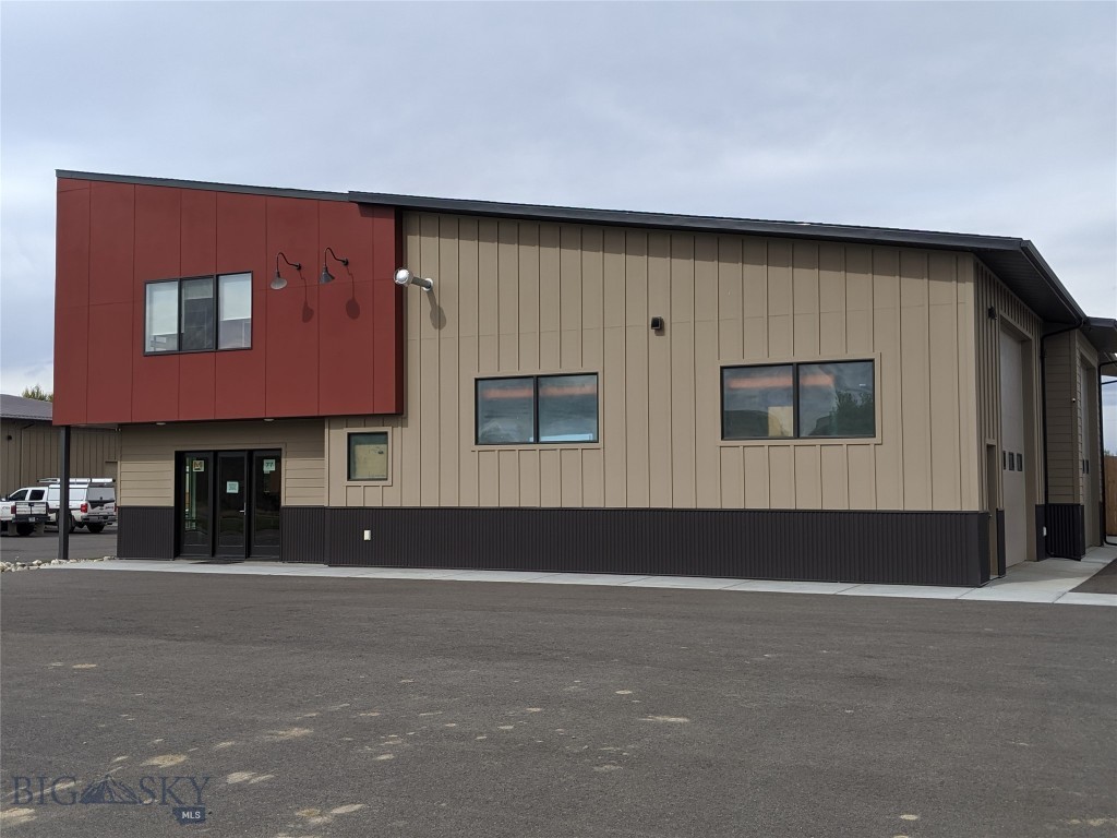 Countryside Estates - Commercial Lease
