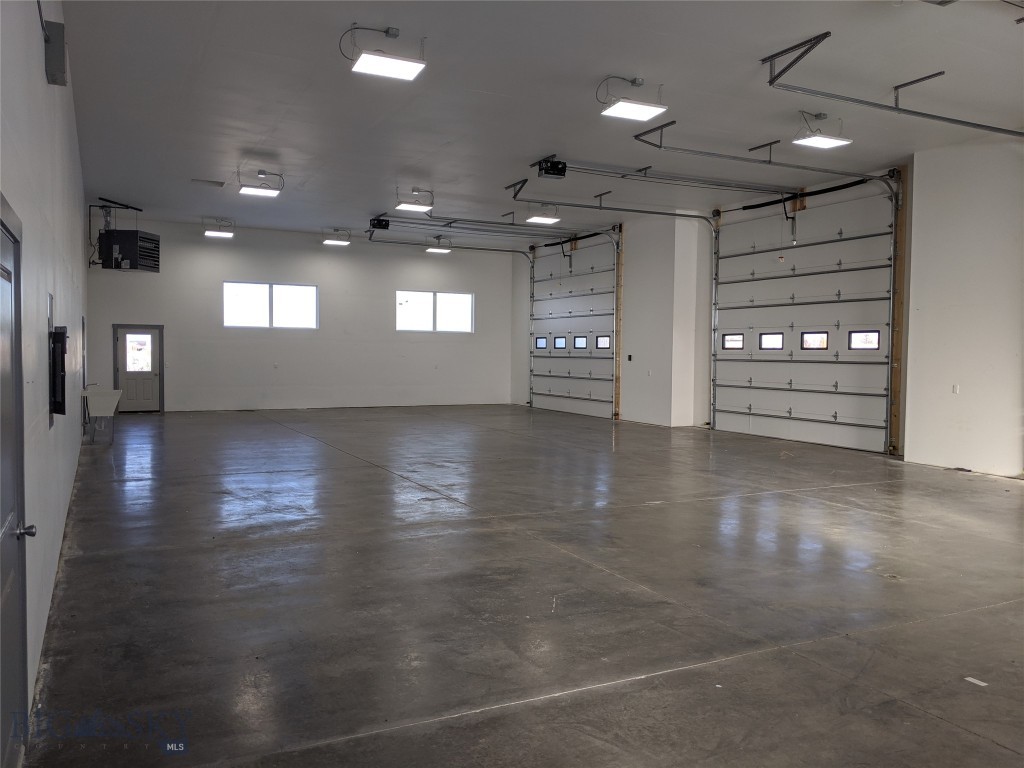 Countryside Estates - Commercial Lease