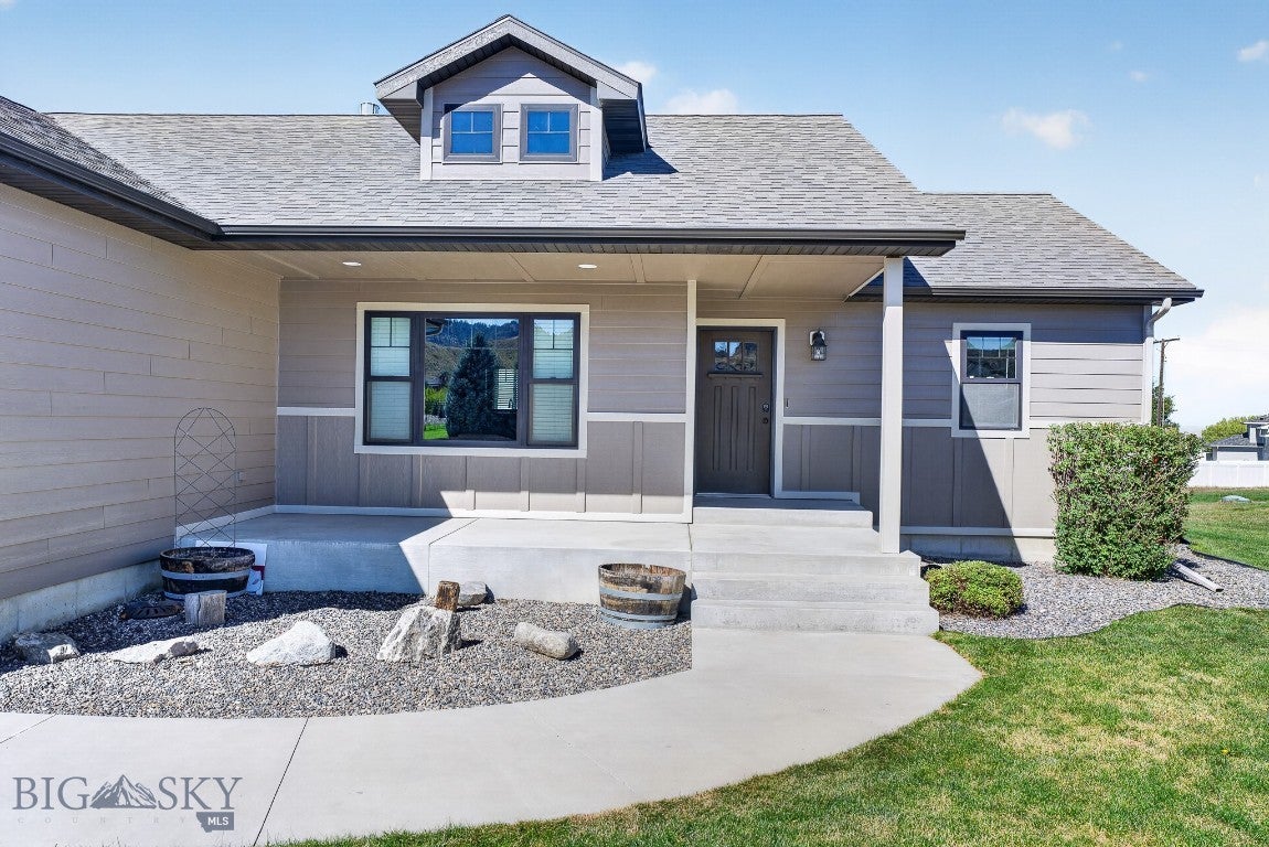 618 Lacey Road