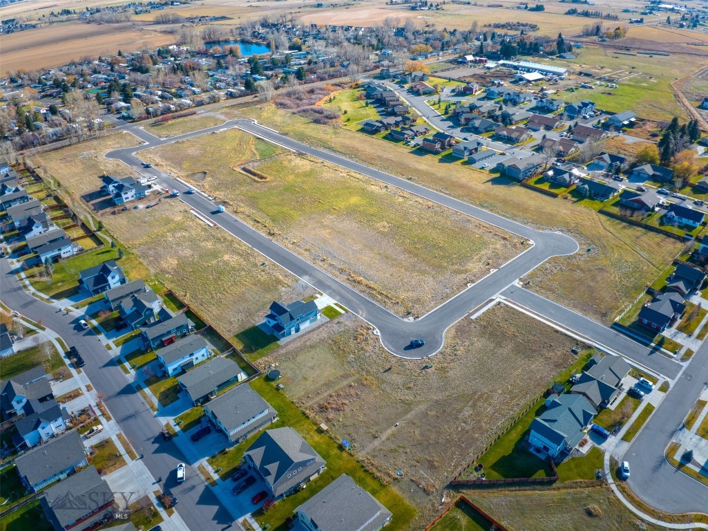 Woodbury Grove - Land