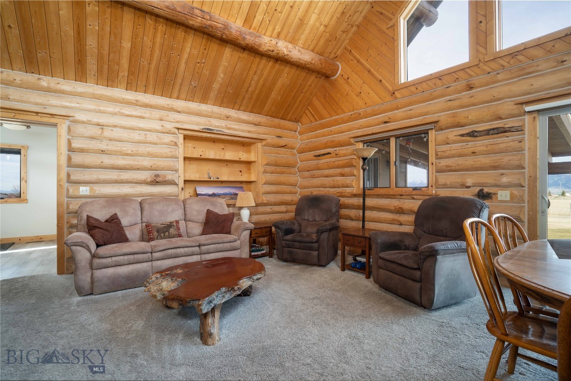 Cayuse Trail - Residential