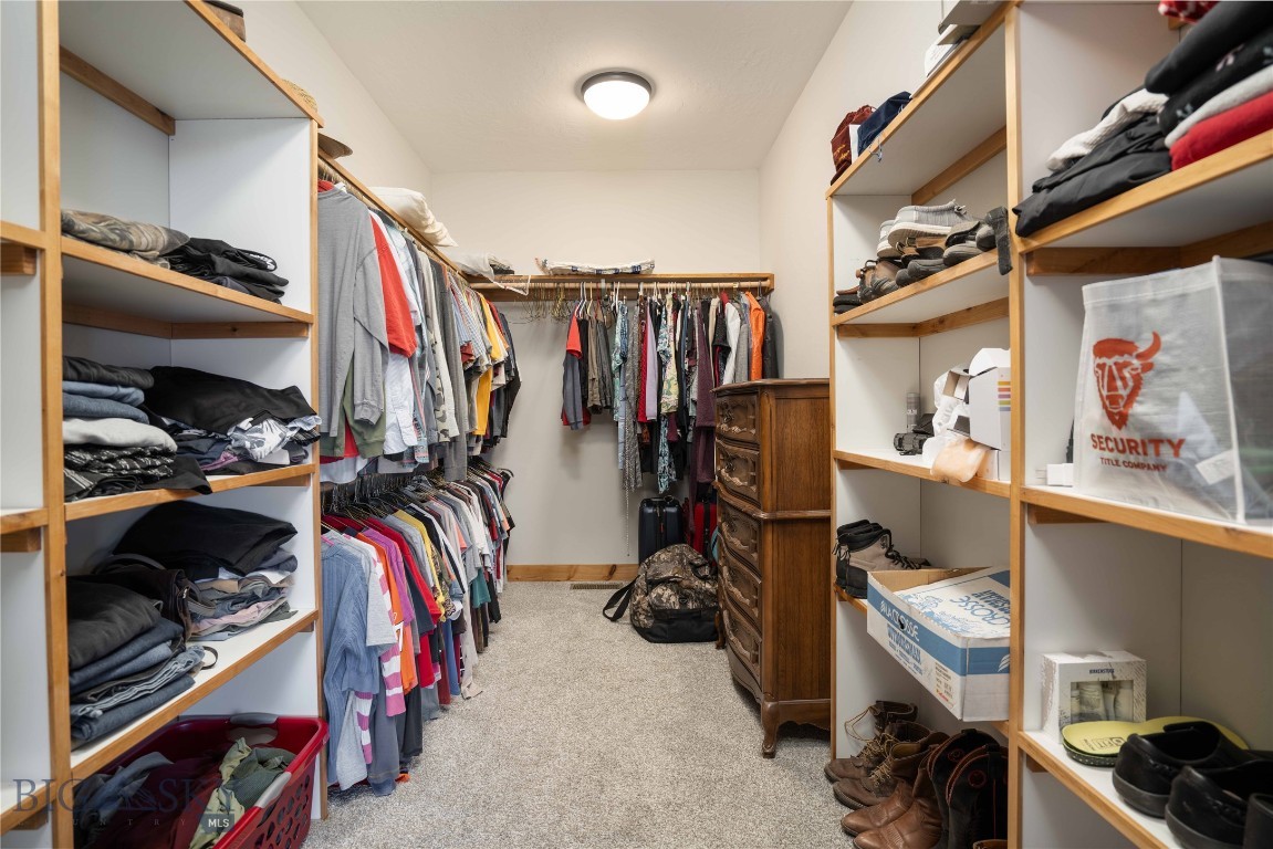 Cayuse Trail - Residential