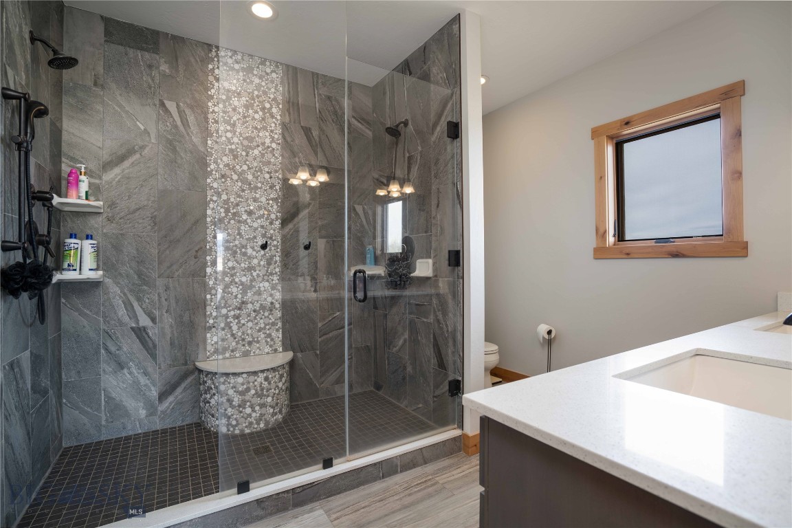 Cayuse Trail - Residential