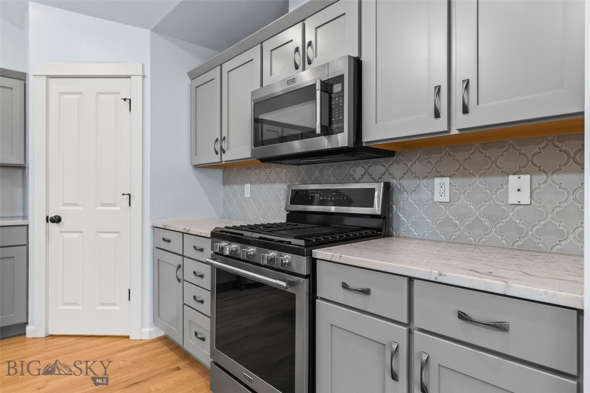 Walton Homestead - Residential