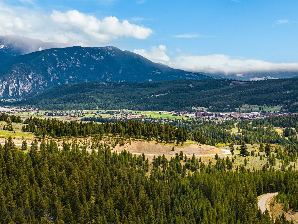 Antler Ridge - Land