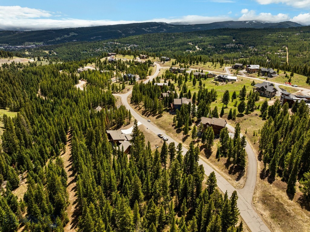 Antler Ridge - Land