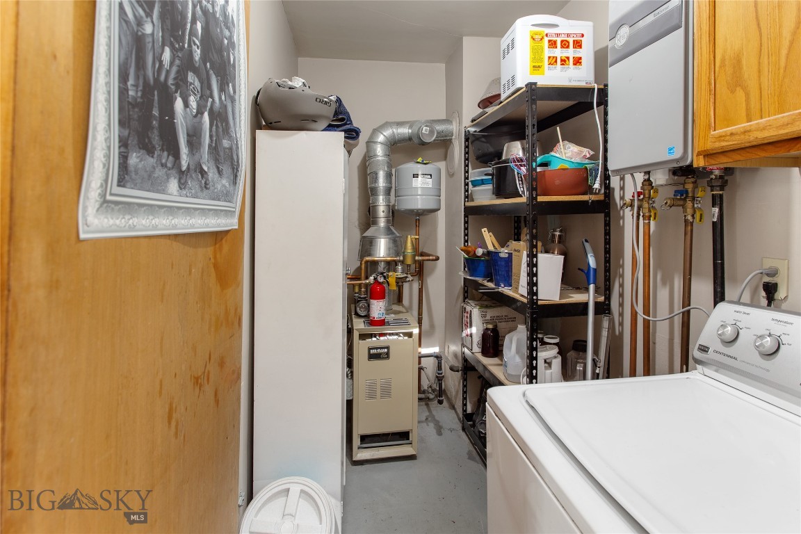 Butte, Montana 59701, United States, 3 Bedrooms Bedrooms, ,1 BathroomBathrooms,Residential,Contingent,30977