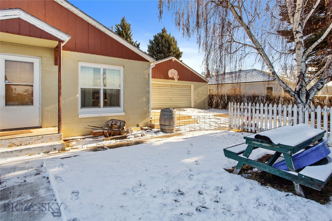 Butte, Montana 59701, United States, 3 Bedrooms Bedrooms, ,1 BathroomBathrooms,Residential,Contingent,30977