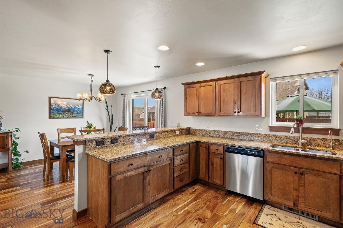 Falcon Hollow - Residential