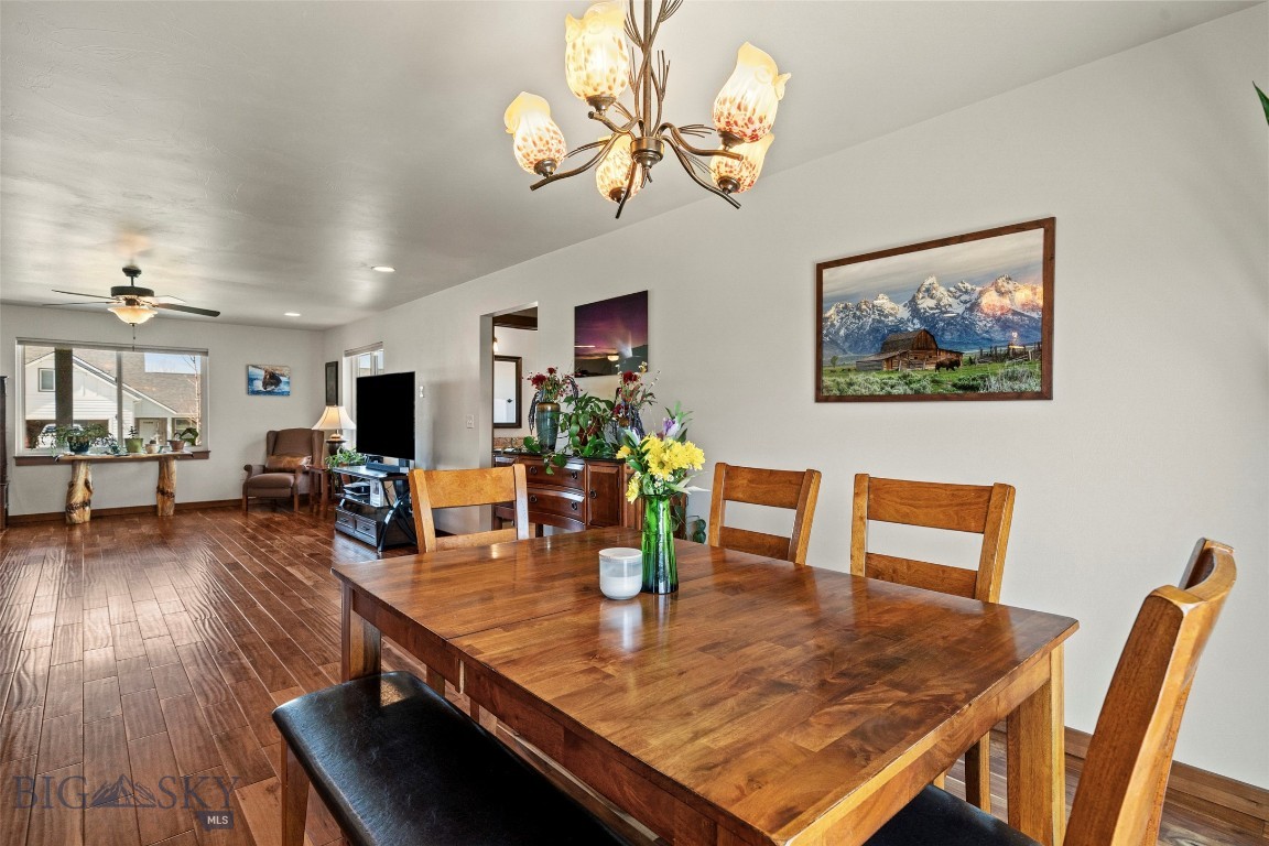 Falcon Hollow - Residential
