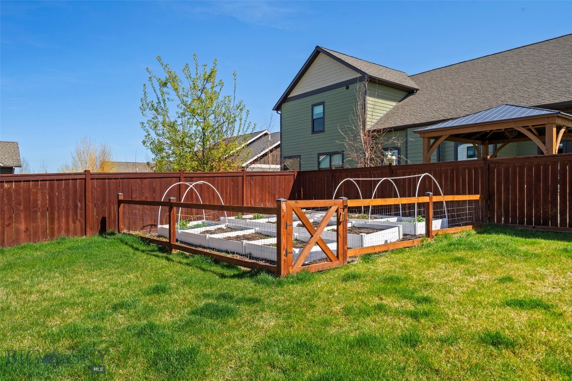 Falcon Hollow - Residential