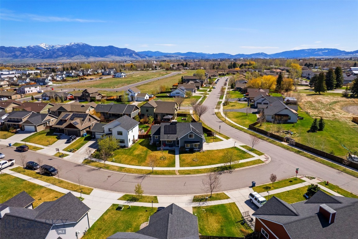 Falcon Hollow - Residential