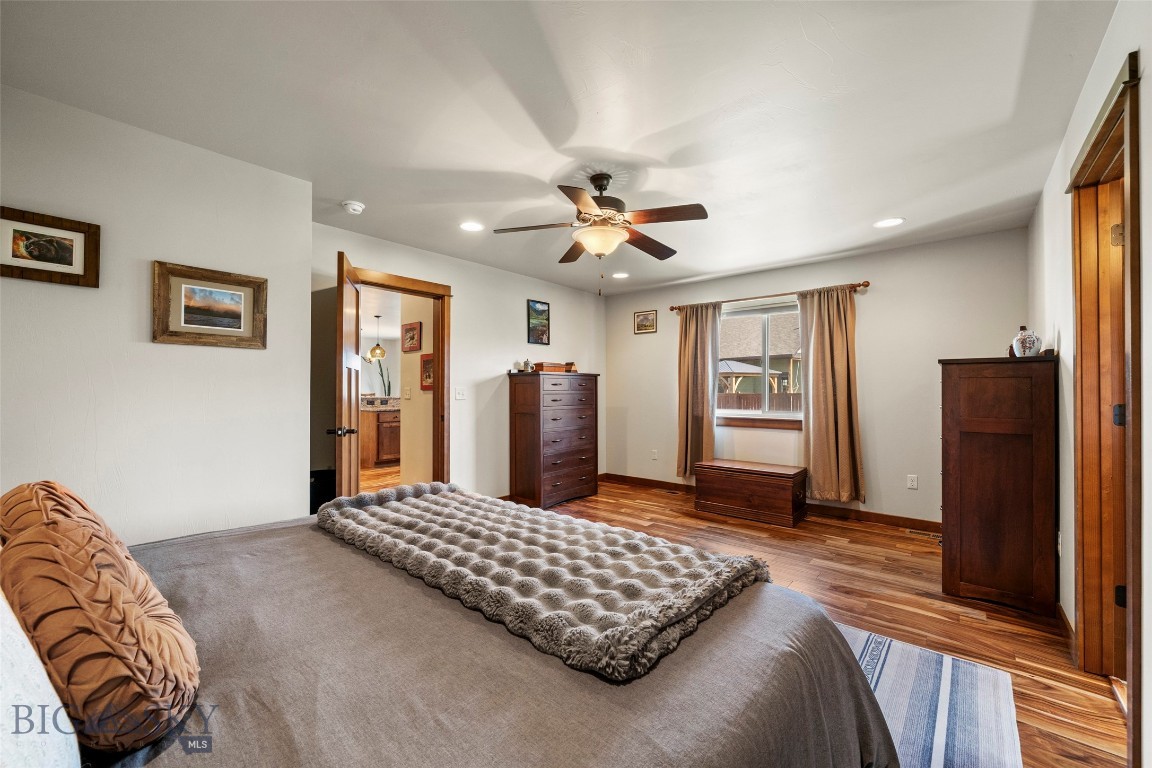 Falcon Hollow - Residential