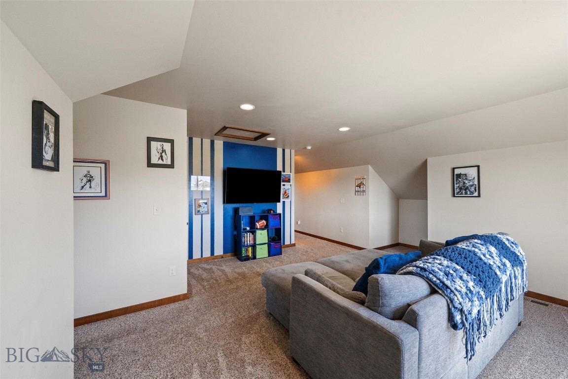 Falcon Hollow - Residential