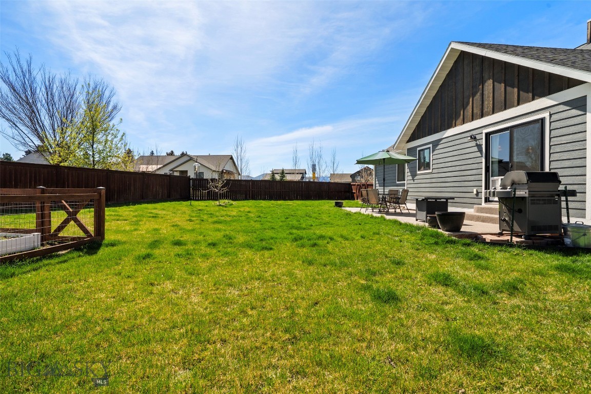 Falcon Hollow - Residential