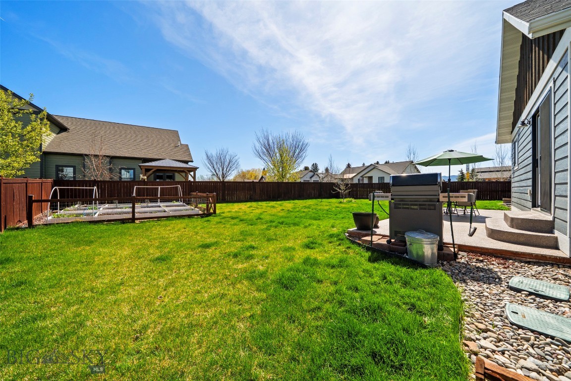 Falcon Hollow - Residential