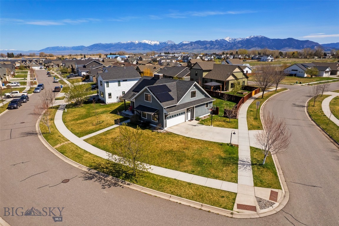 Falcon Hollow - Residential
