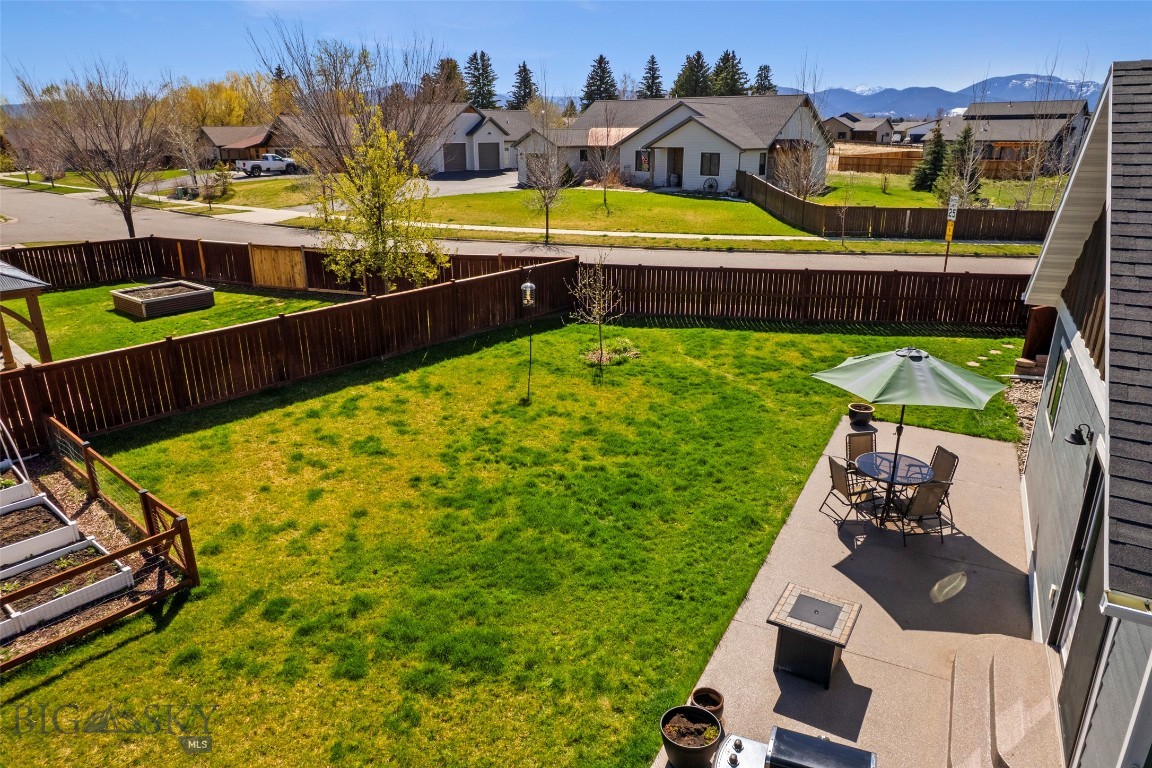 Falcon Hollow - Residential