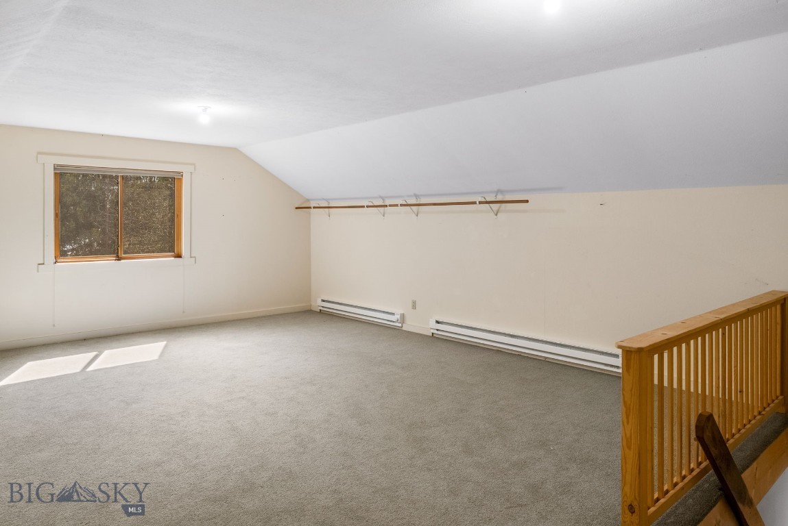 Bozeman, Montana 59715, United States, 3 Bedrooms Bedrooms, ,3 BathroomsBathrooms,Residential,Pending,195713