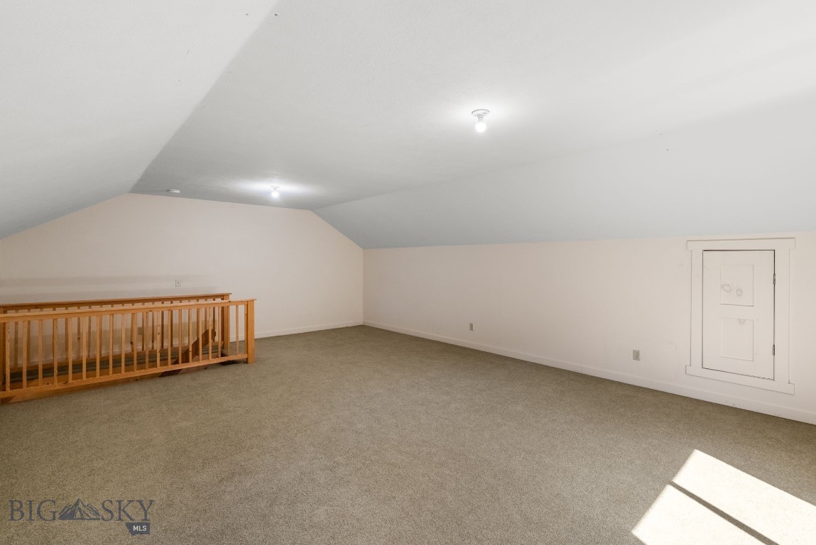 Bozeman, Montana 59715, United States, 3 Bedrooms Bedrooms, ,3 BathroomsBathrooms,Residential,Pending,195713