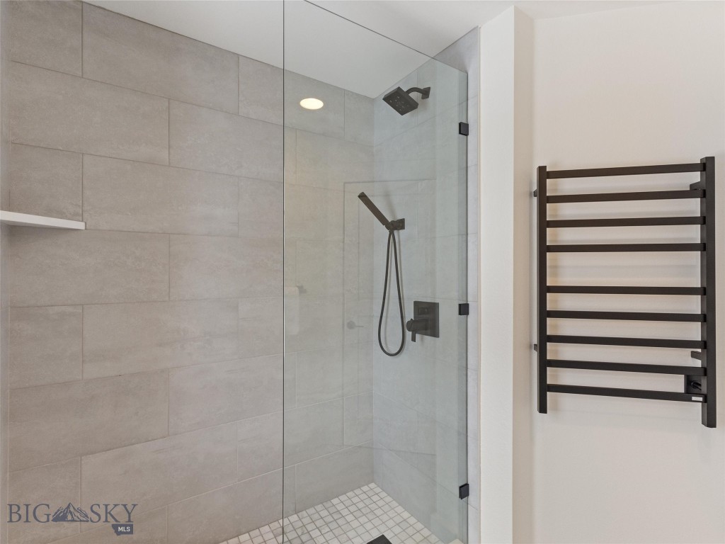 Big Sky, Montana 59716, United States, 3 Bedrooms Bedrooms, ,4 BathroomsBathrooms,Residential,Contingent,66265