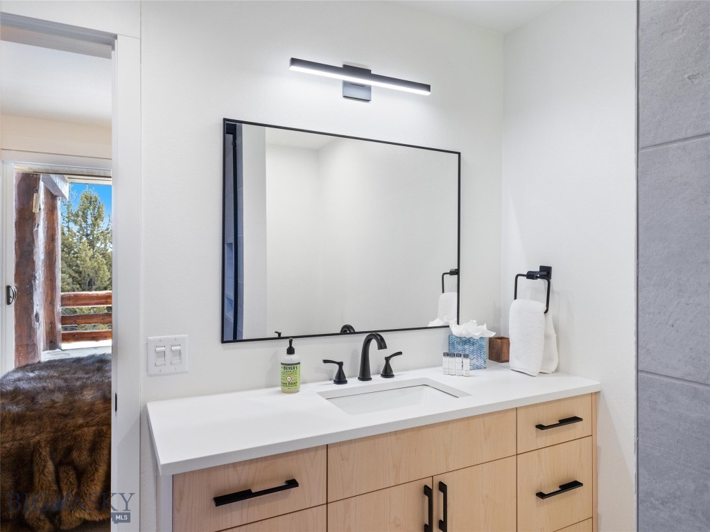 Big Sky, Montana 59716, United States, 3 Bedrooms Bedrooms, ,4 BathroomsBathrooms,Residential,Contingent,66265