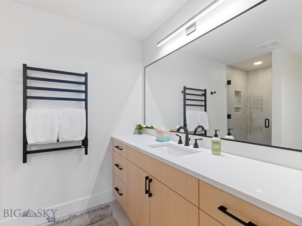 Big Sky, Montana 59716, United States, 3 Bedrooms Bedrooms, ,4 BathroomsBathrooms,Residential,Contingent,66265