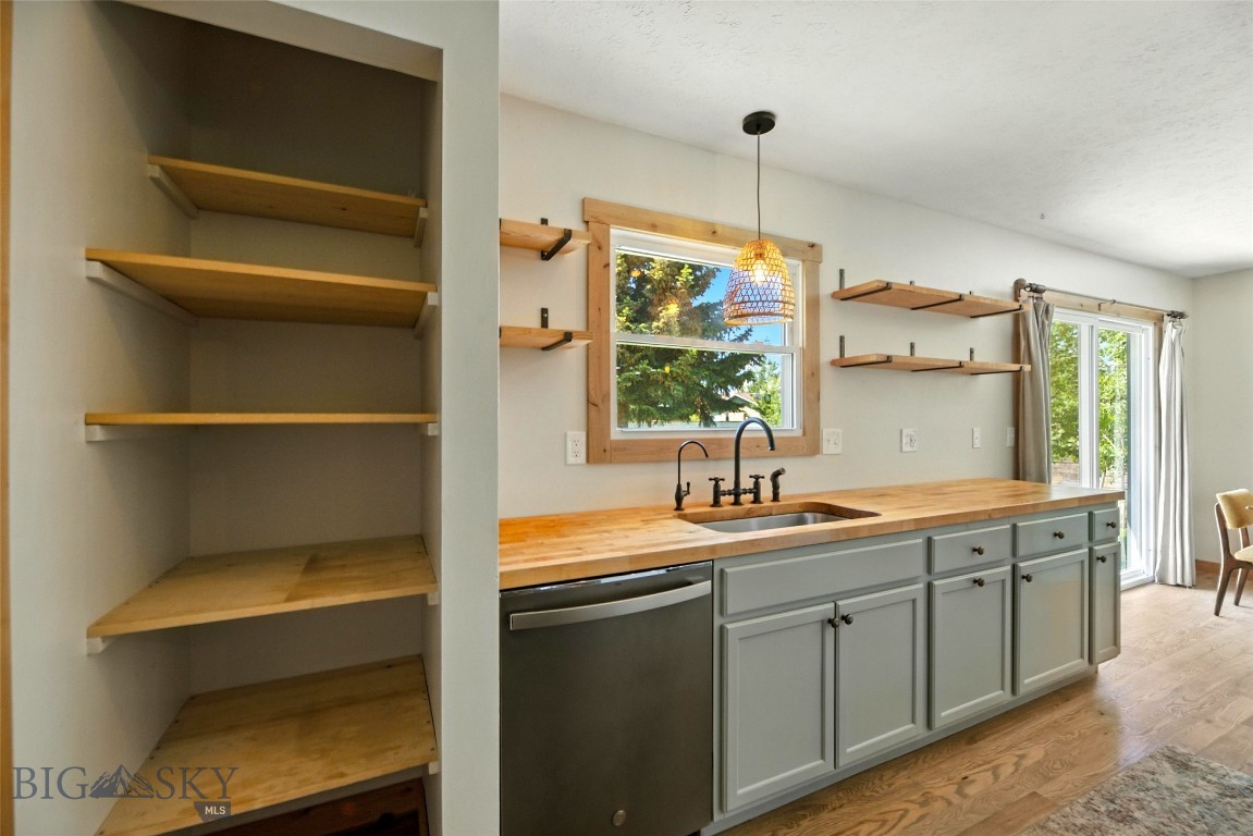 Valley Unit - Residential