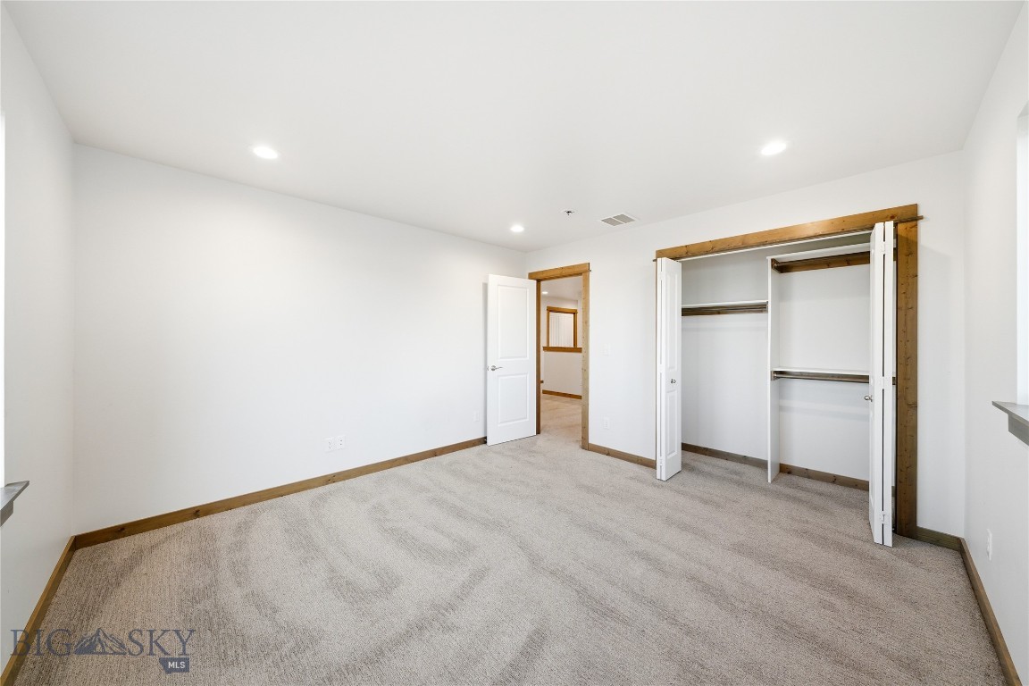 Cloverleaf Meadows - Residential