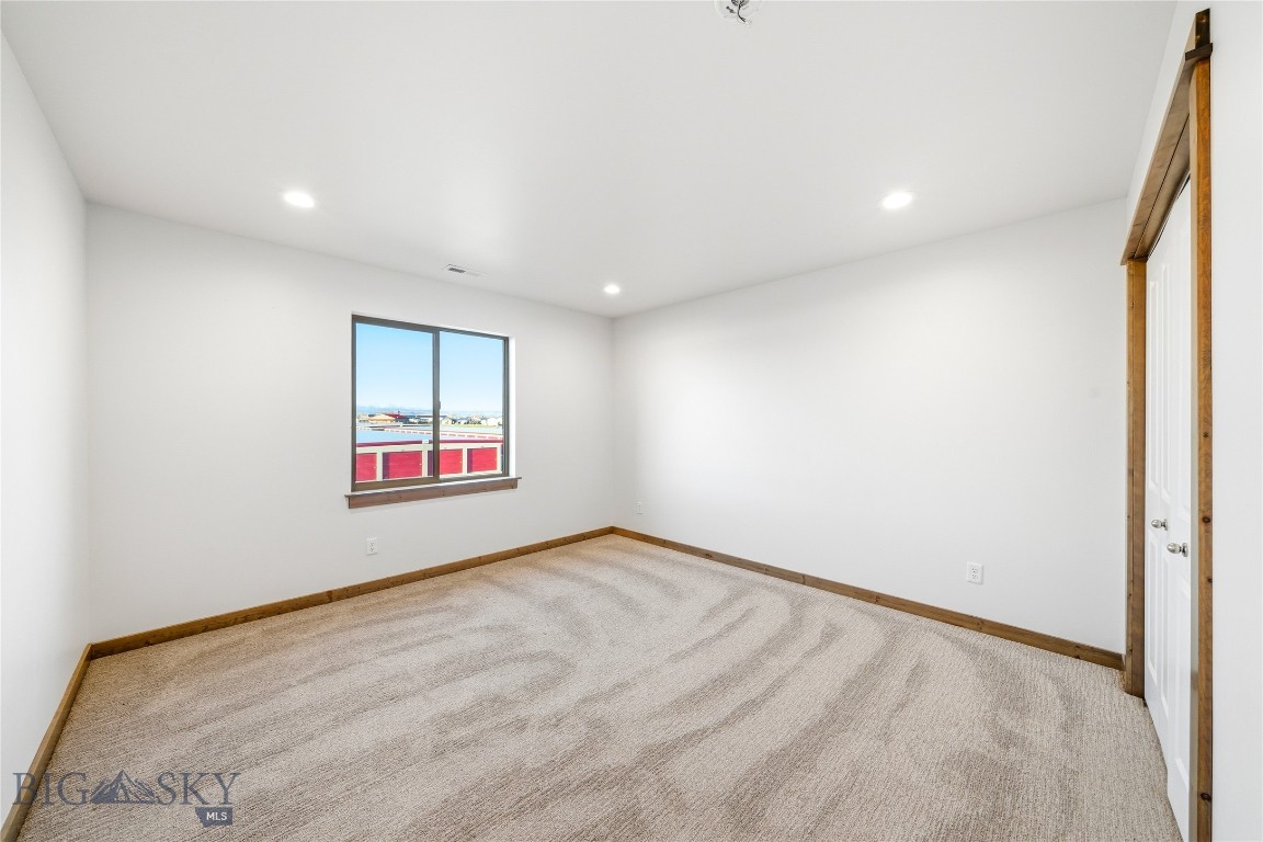 Cloverleaf Meadows - Residential