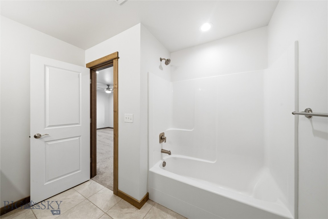 Cloverleaf Meadows - Residential