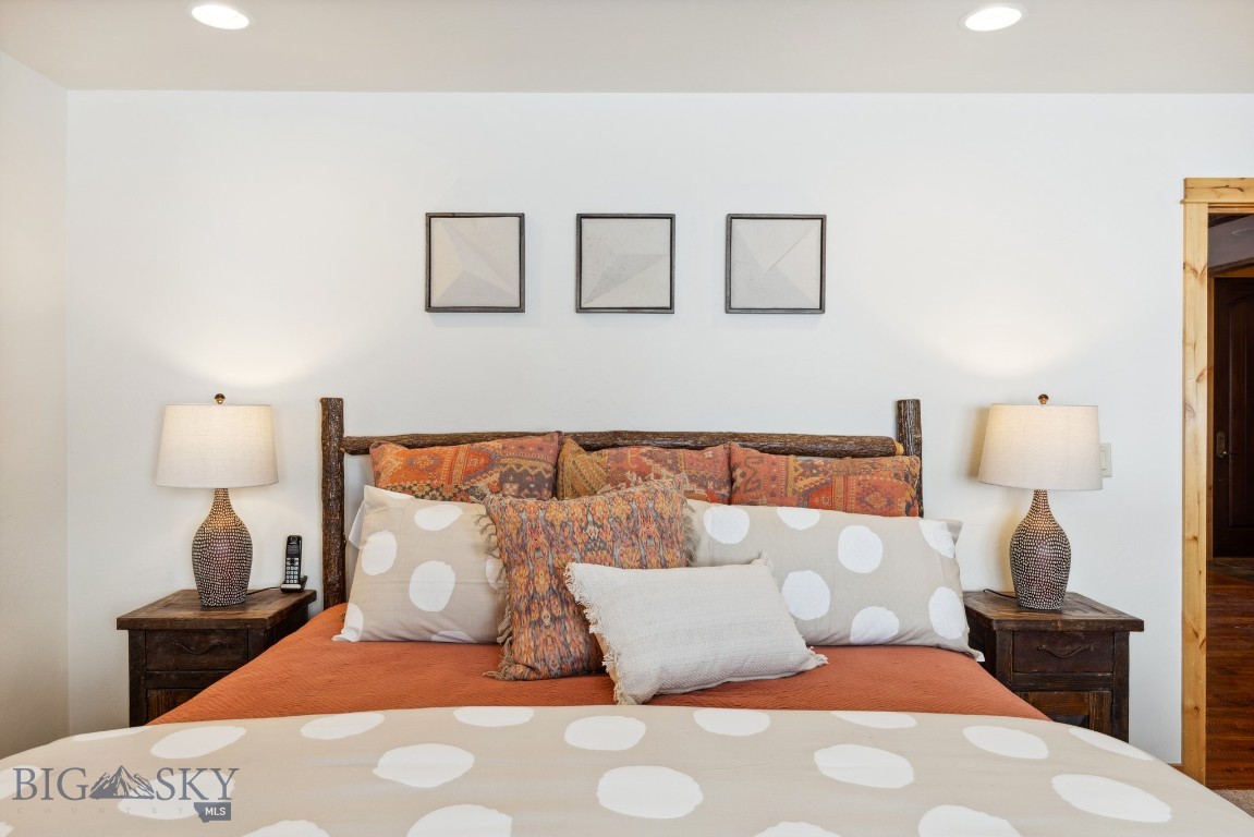 Black Eagle Lodge Condo - Residential