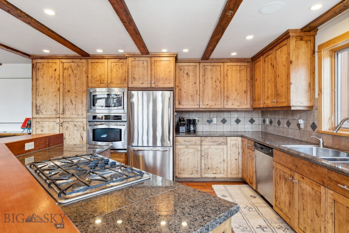 Black Eagle Lodge Condo - Residential