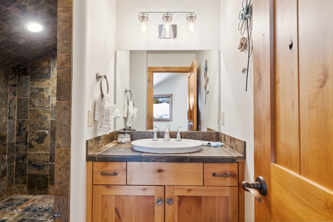 Black Eagle Lodge Condo - Residential
