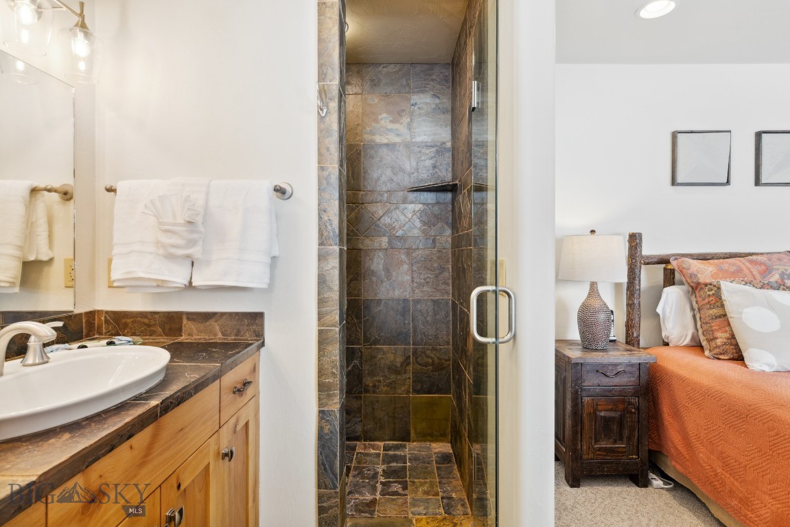 Black Eagle Lodge Condo - Residential