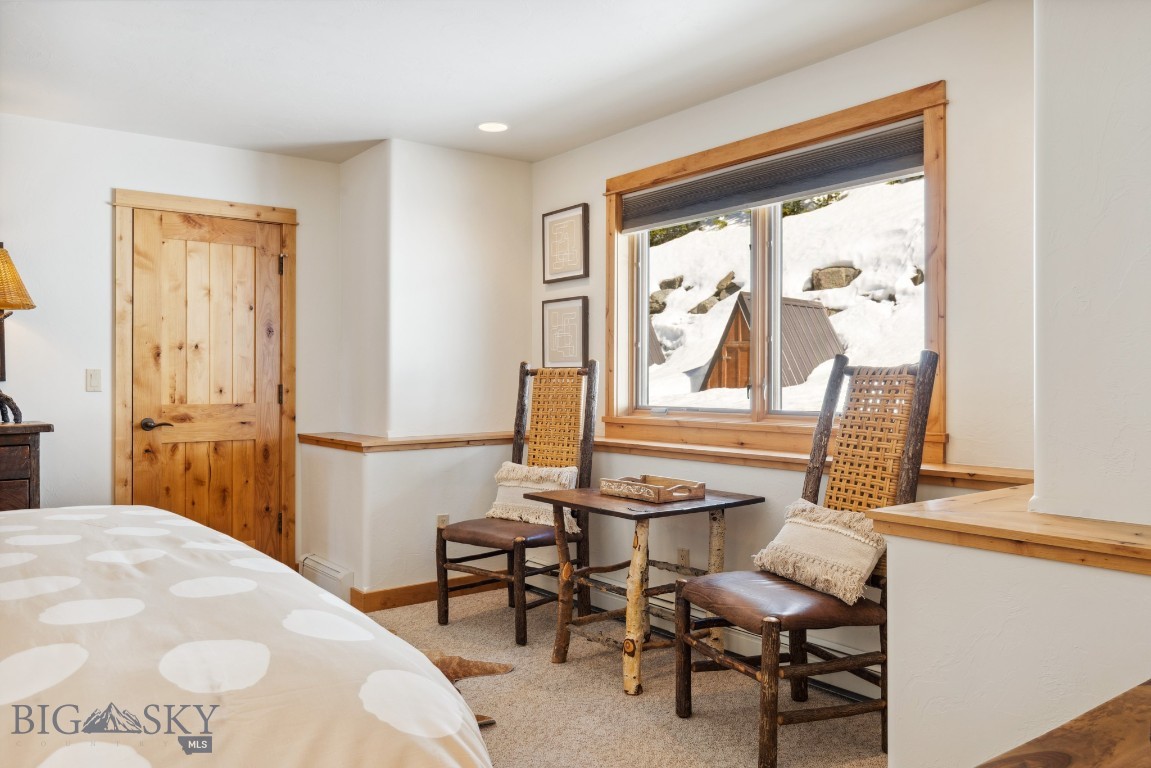 Black Eagle Lodge Condo - Residential