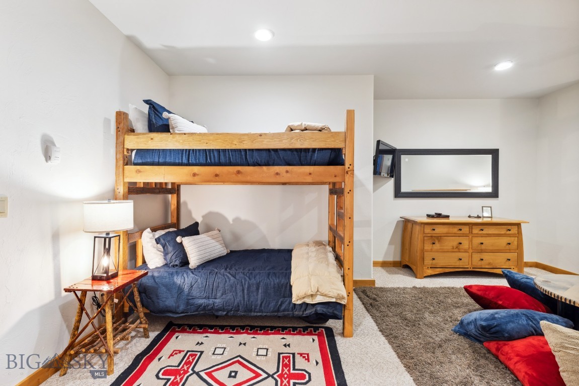 Black Eagle Lodge Condo - Residential