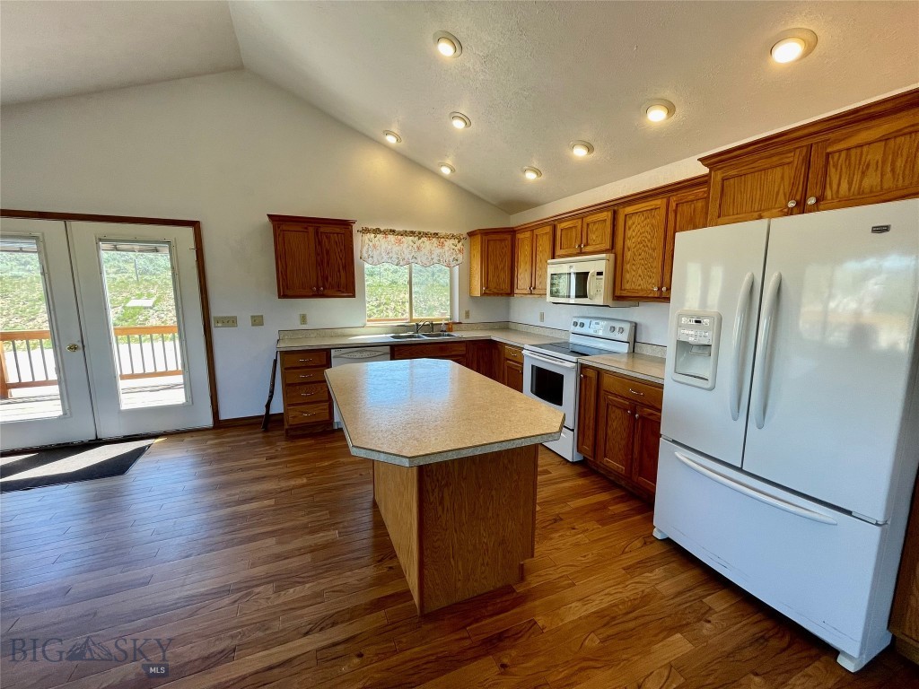 Certificate Of Survey COS - Residential Income