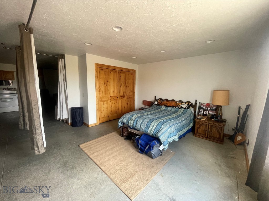 Certificate Of Survey COS - Residential Income