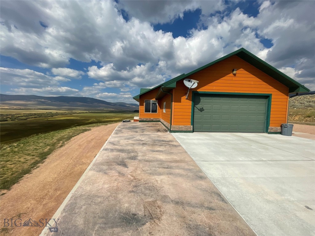 Certificate Of Survey COS - Residential Income