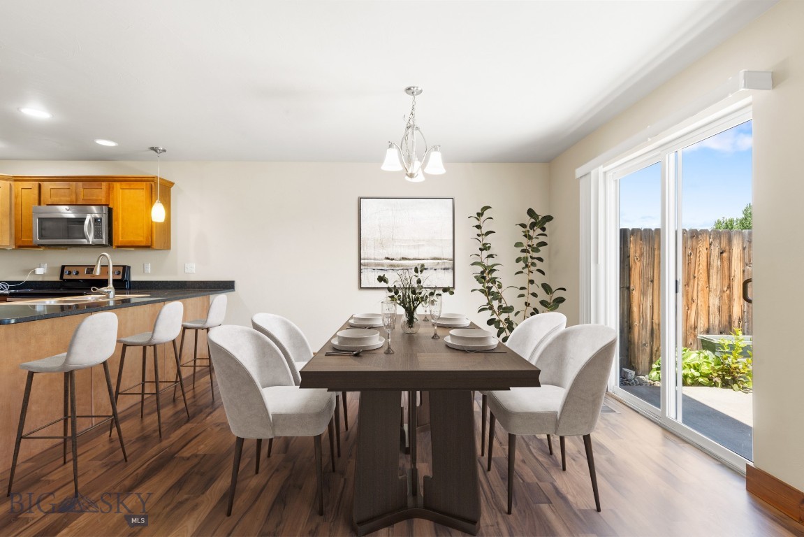 Cottage Park Lane Condos - Residential