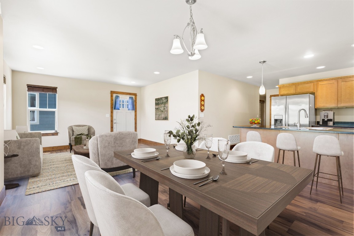Cottage Park Lane Condos - Residential