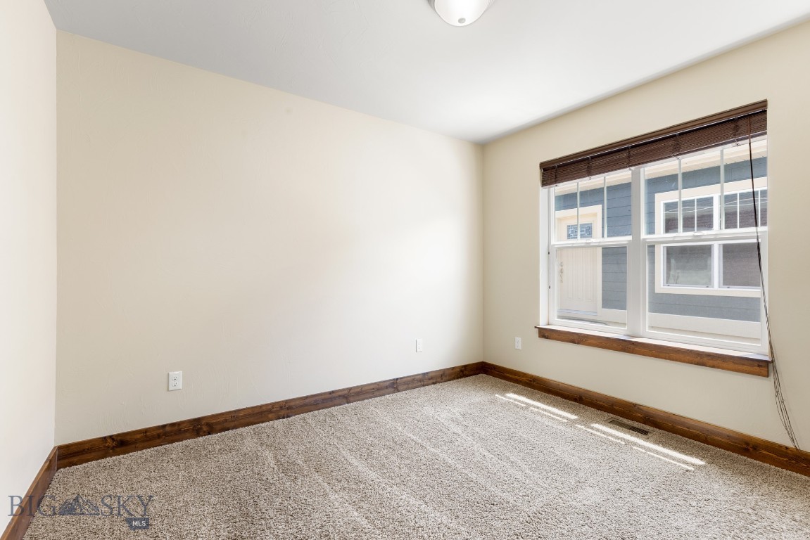 Cottage Park Lane Condos - Residential
