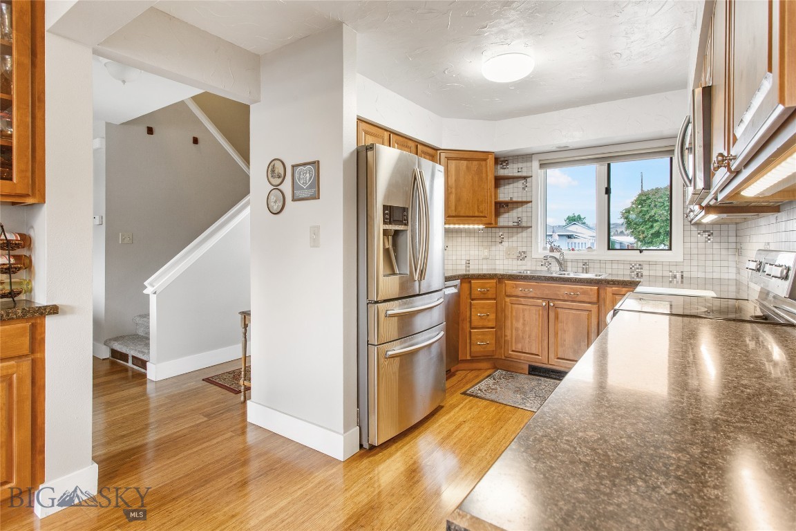 Butte, Montana 59701, United States, 3 Bedrooms Bedrooms, ,3 BathroomsBathrooms,Residential,Pending,155453