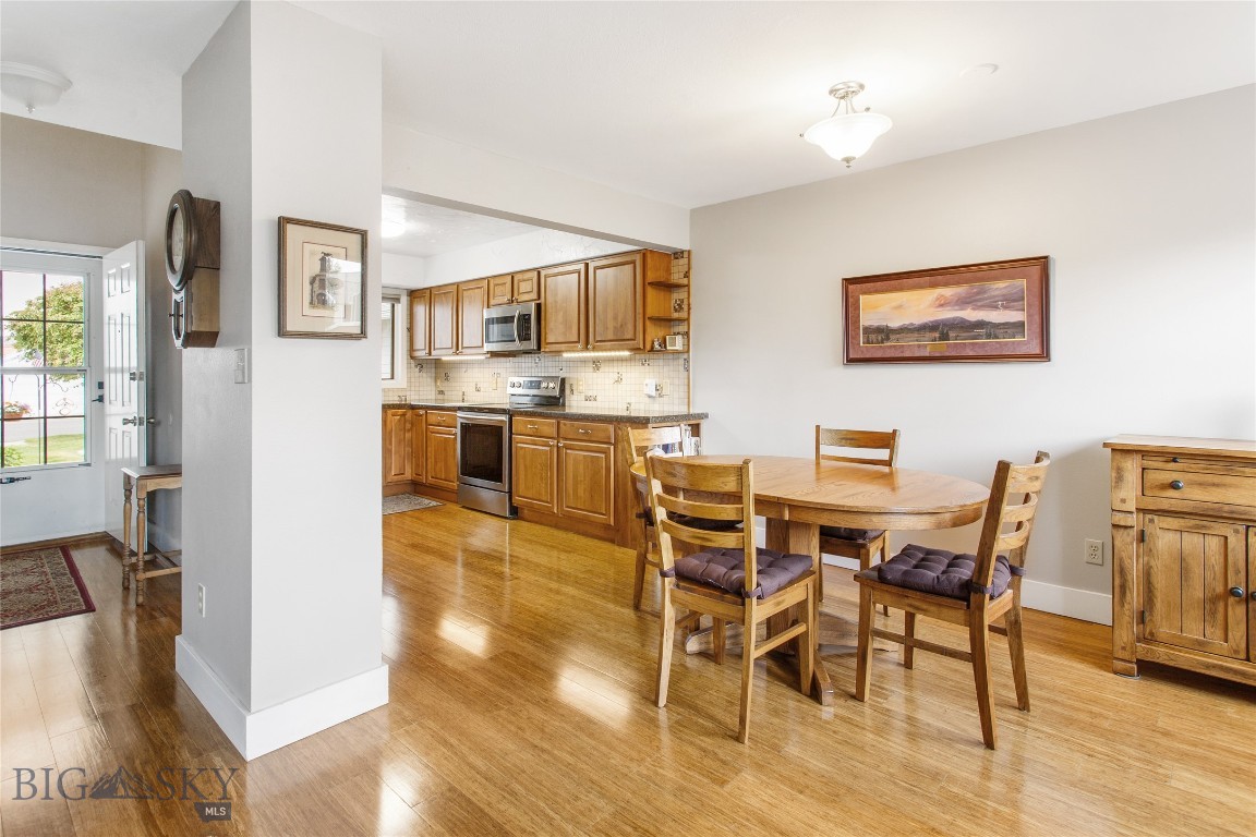 Butte, Montana 59701, United States, 3 Bedrooms Bedrooms, ,3 BathroomsBathrooms,Residential,Pending,155453