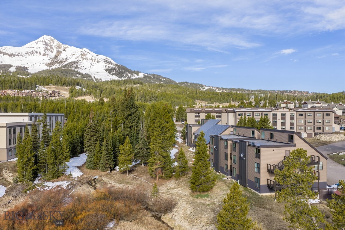 Hill Condos - Residential