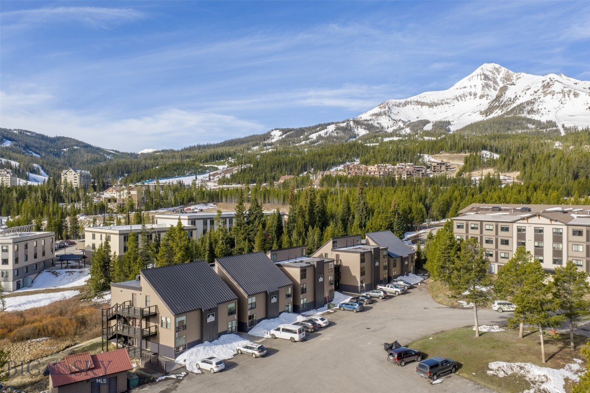 Hill Condos - Residential