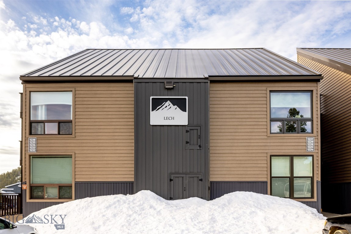 Hill Condos - Residential