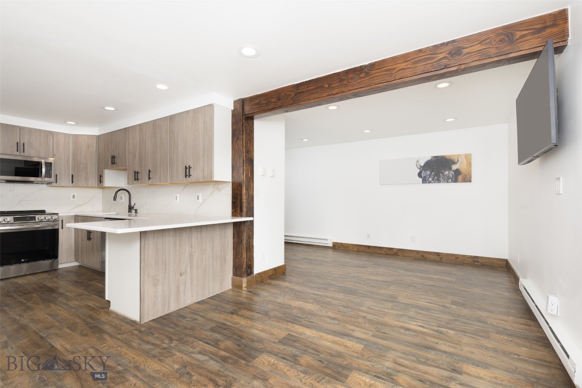 Hill Condos - Residential
